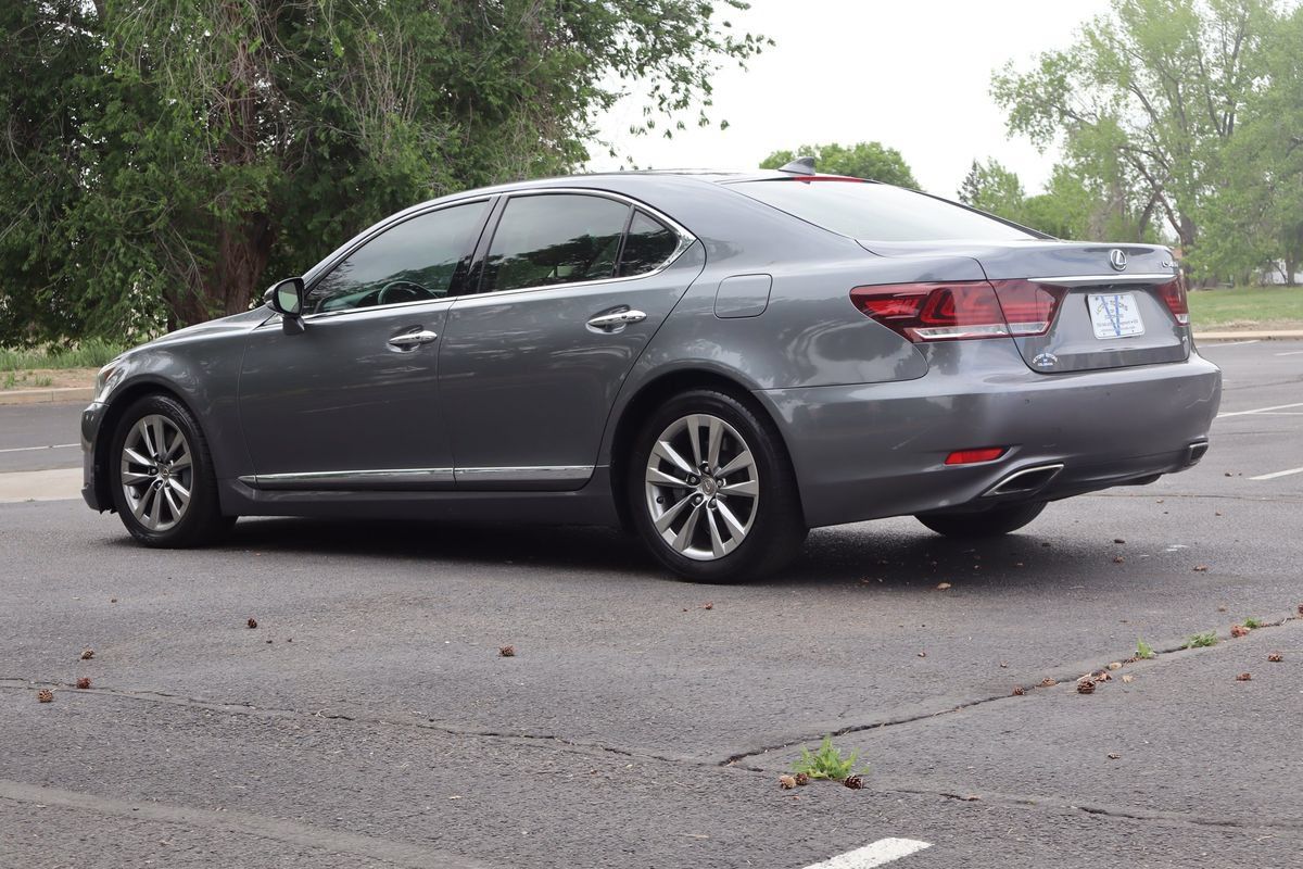 Used 2014 Lexus LS 460 AWD w/ Comfort Package image 7