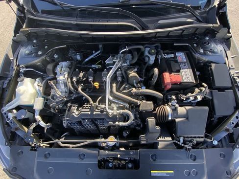 Used 2024 Nissan Altima 2.5 SV FWD image 48