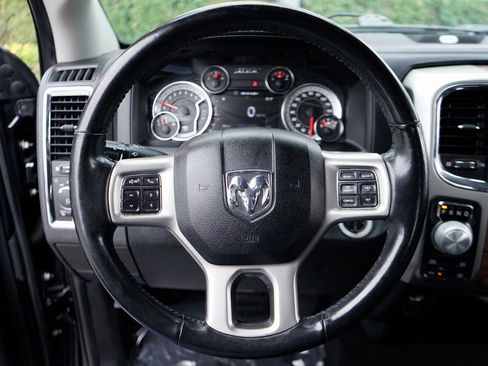 Used 2018 RAM 1500 Laramie image 20