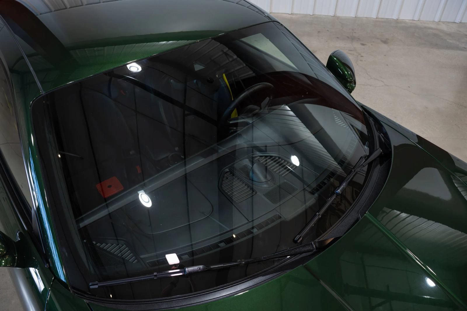 Used 2025 Porsche 911 GT3 RWD image 24