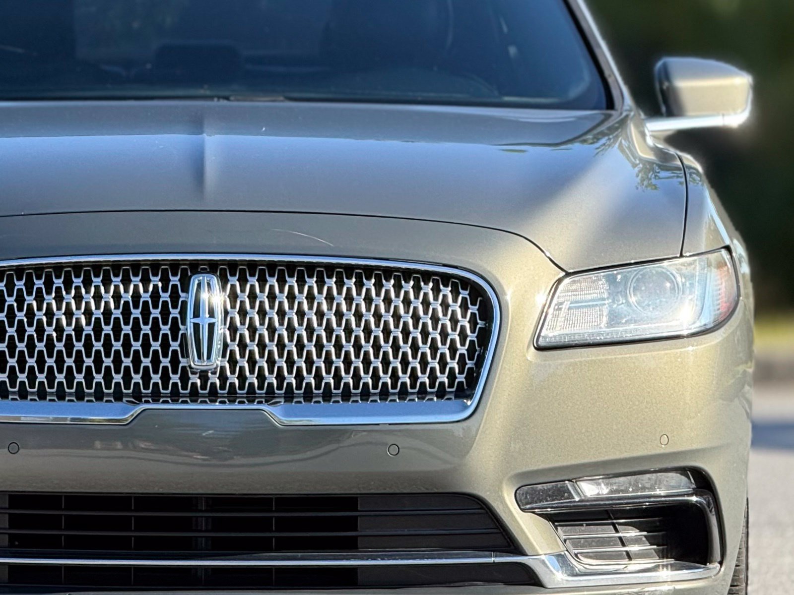 Used 2017 Lincoln Continental Select FWD image 15