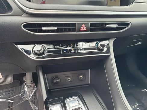 Used 2020 Hyundai Sonata SE w/ Cargo Package FWD image 26