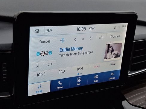 Certified 2022 Ford Explorer Limited w/ Hybrid Equipment Group 310A image 19