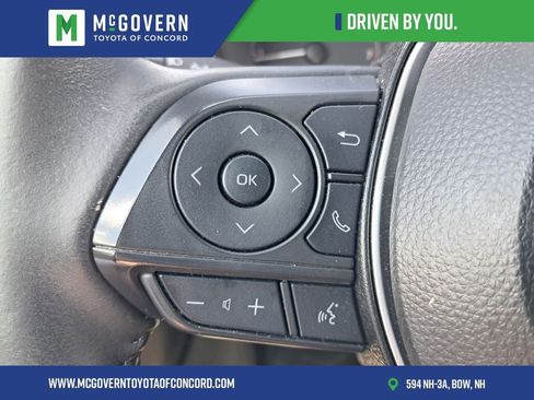 Used 2024 Toyota Corolla SE FWD image 15