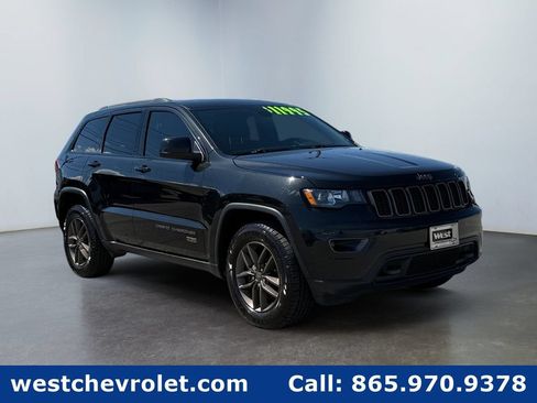 Used 2016 Jeep Grand Cherokee Laredo 75th Anniversary AWD/4WD image 1