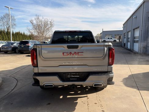 Used 2024 GMC Sierra 1500 Denali image 4