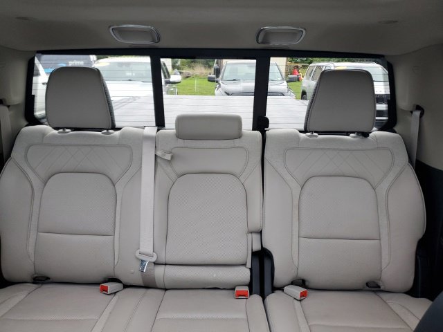 Used 2024 RAM 1500 Limited AWD/4WD image 13
