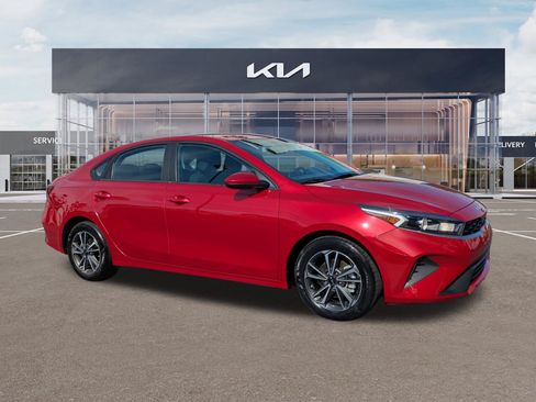 Certified 2023 Kia Forte LXS FWD image 2