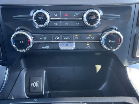 New 2025 Ford F150 XLT w/ Equipment Group 301A Standard image 6