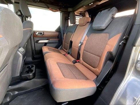 Used 2023 Ford Bronco Outer Banks image 31
