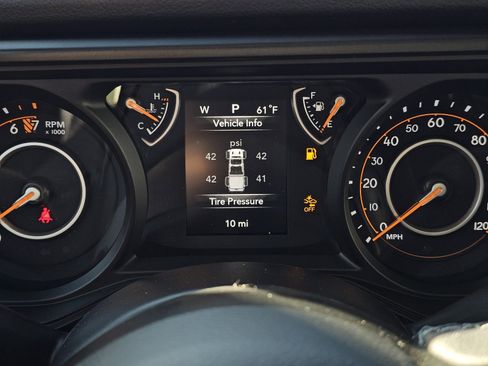 New 2026 Jeep Gladiator Sport image 11