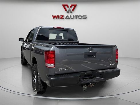 Used 2014 Nissan Titan S image 7