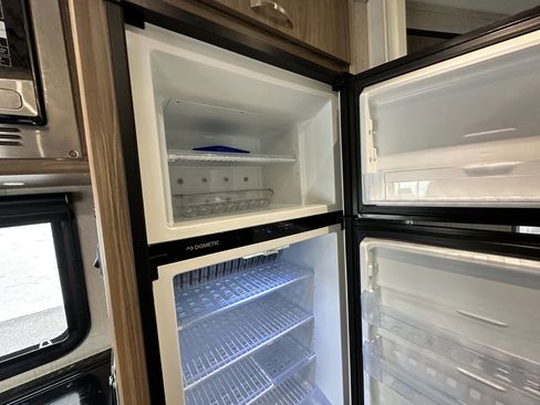 Used 2016 Mercedes-Benz Sprinter 3500 w/ Swivel Seat Package image 17