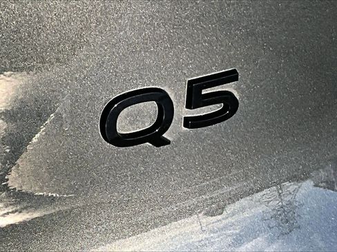 Certified 2025 Audi Q5 Premium Plus w/ Premium Plus image 32
