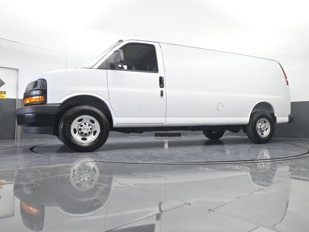 New 2025 Chevrolet Express 3500 Extended w/ Driver Convenience Package RWD image 49