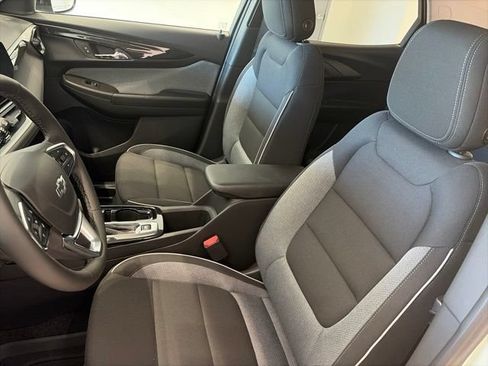 New 2026 Chevrolet TrailBlazer LT w/ Convenience Package AWD/4WD image 12