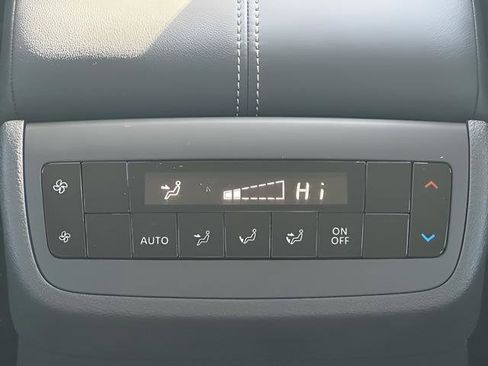 New 2026 Nissan Pathfinder SL image 19