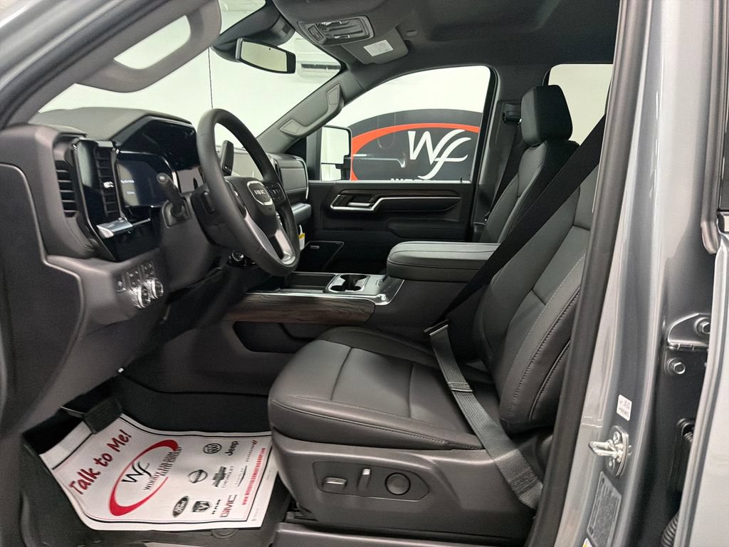 New 2026 GMC Sierra 3500 SLT w/ SLT Convenience Package AWD/4WD image 9