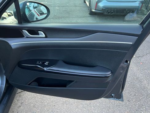 Used 2021 Kia K5 LXS image 28