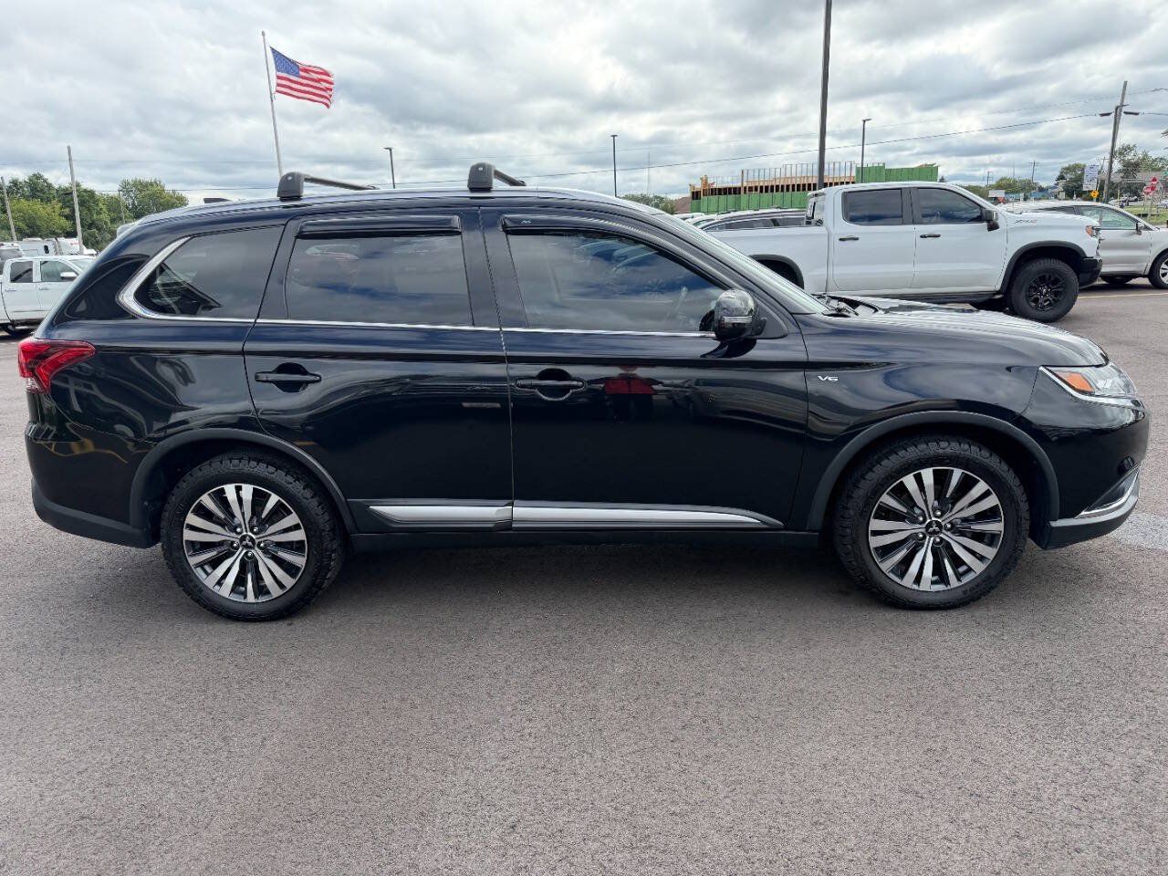 Used 2019 Mitsubishi Outlander GT AWD/4WD image 6