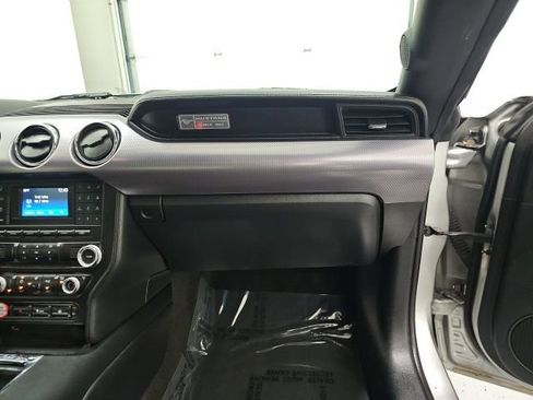 Used 2015 Ford Mustang GT RWD image 30