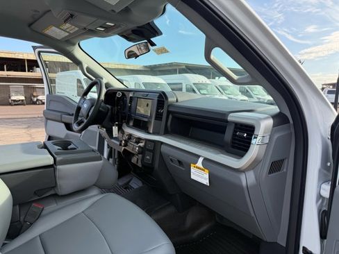 New 2026 Ford F250 XL w/ XL Chrome Package image 21