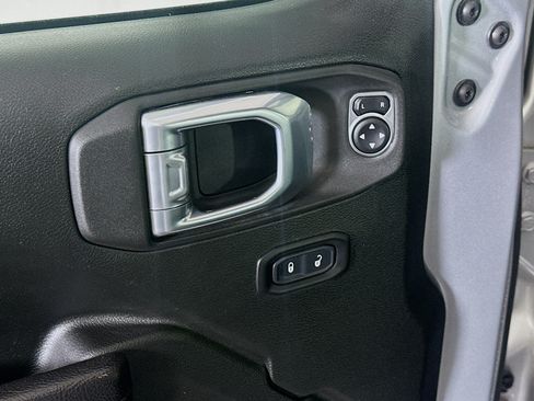 Used 2022 Jeep Wrangler Unlimited Sport AWD/4WD image 15