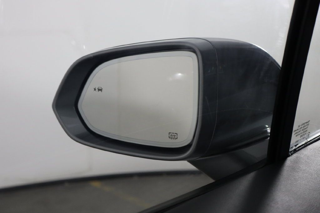 Used 2024 Chevrolet Blazer EV LT AWD/4WD image 50