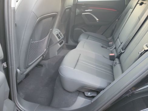 New 2025 Audi Q5 Premium Plus image 16