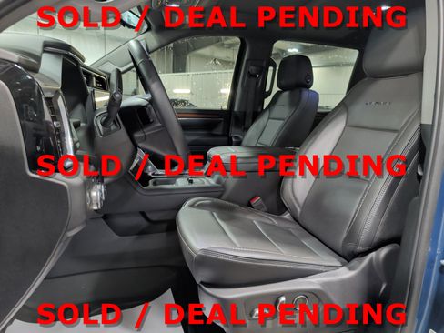 Used 2024 GMC Sierra 2500 Denali w/ Denali Reserve Package AWD/4WD image 7