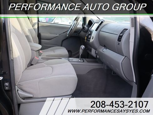 Used 2019 Nissan Frontier SV w/ Value Truck Package image 11