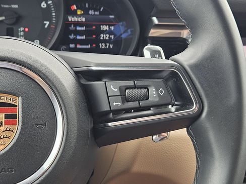 Certified 2026 Porsche Macan AWD/4WD image 27