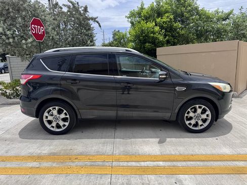 Used 2015 Ford Escape Titanium AWD/4WD image 4