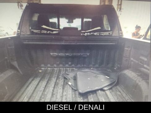 Used 2023 GMC Sierra 1500 Denali w/ Denali Reserve Package AWD/4WD image 8