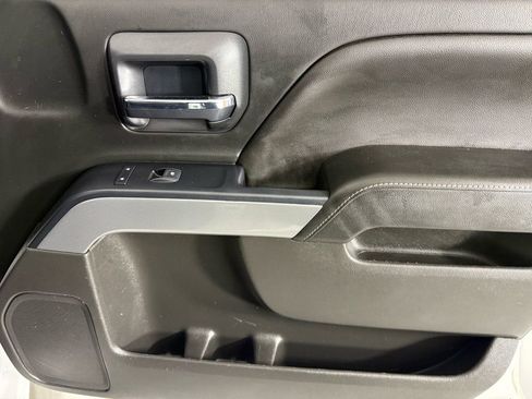 Used 2018 Chevrolet Silverado 1500 LT w/ All Star Edition image 13