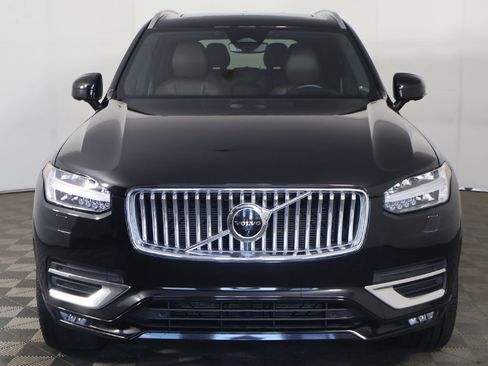 Used 2023 Volvo XC90 B6 Ultimate w/ Protection Package Premier AWD/4WD image 16