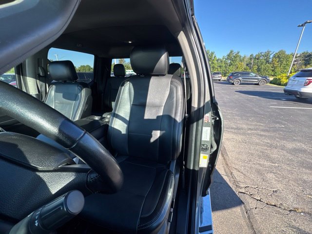 Used 2017 Ford F150 Lariat AWD/4WD image 10