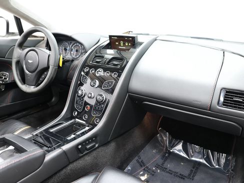 Used 2016 Aston Martin V8 Vantage GT RWD image 64