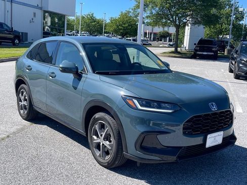 Used 2025 Honda HR-V EX-L image 3