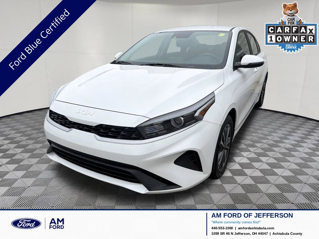 Used 2023 Kia Forte LXS w/ LXS Technology Package FWD image 1