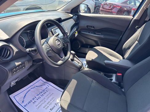 New 2025 Nissan Kicks Play S FWD image 12