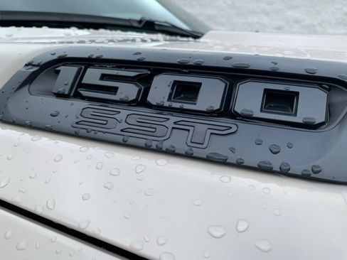 New 2025 RAM 1500 Big Horn AWD/4WD image 16