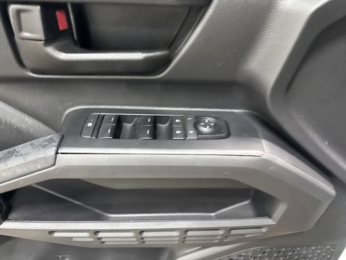 Used 2024 Toyota Tacoma SR5 image 29