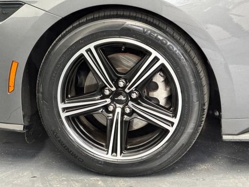 Used 2024 Ford Mustang Premium image 23