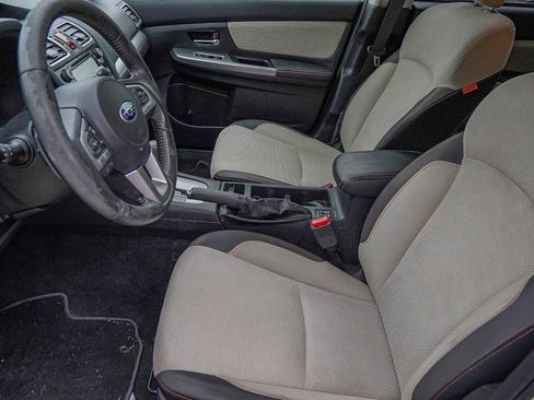 Used 2016 Subaru Crosstrek 2.0i Premium w/ Moonroof Package image 10