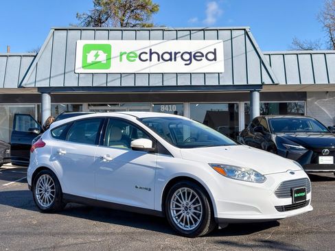 Used 2016 Ford Focus Electric Hatchback image 4