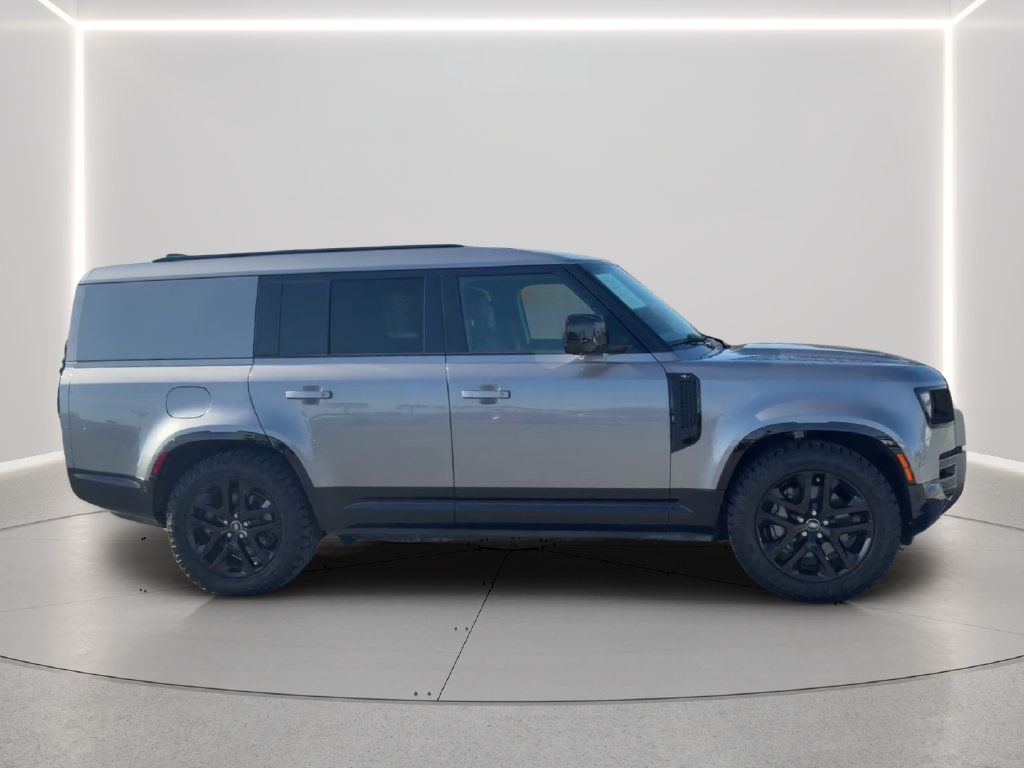 Used 2024 Land Rover Defender 130 Outbound AWD/4WD image 4
