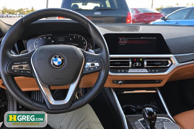 Used 2022 BMW 330i Sedan w/ Convenience Package RWD image 14