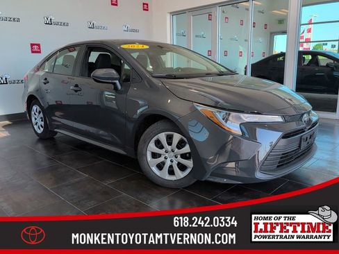 Used 2024 Toyota Corolla LE FWD image 1