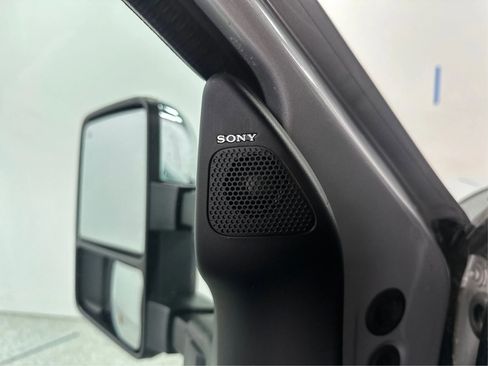 Used 2016 Ford F350 Platinum image 27